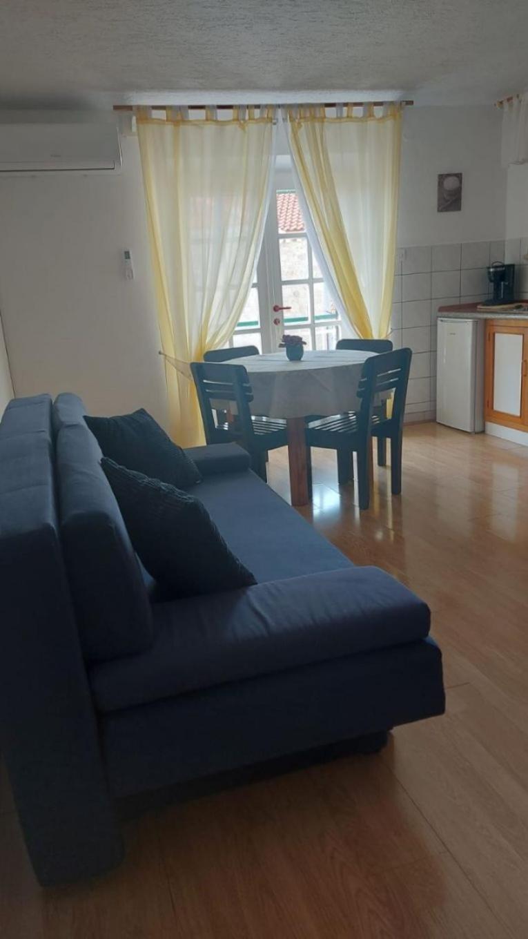 Apartment Brane โบล ภายนอก รูปภาพ
